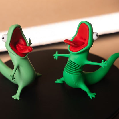 🦎 Funny Lizard Motorcycle Buddy – Cute Handlebar Decoration, Fun Riding Companion & Unique Biker Gift 🏍️🔥